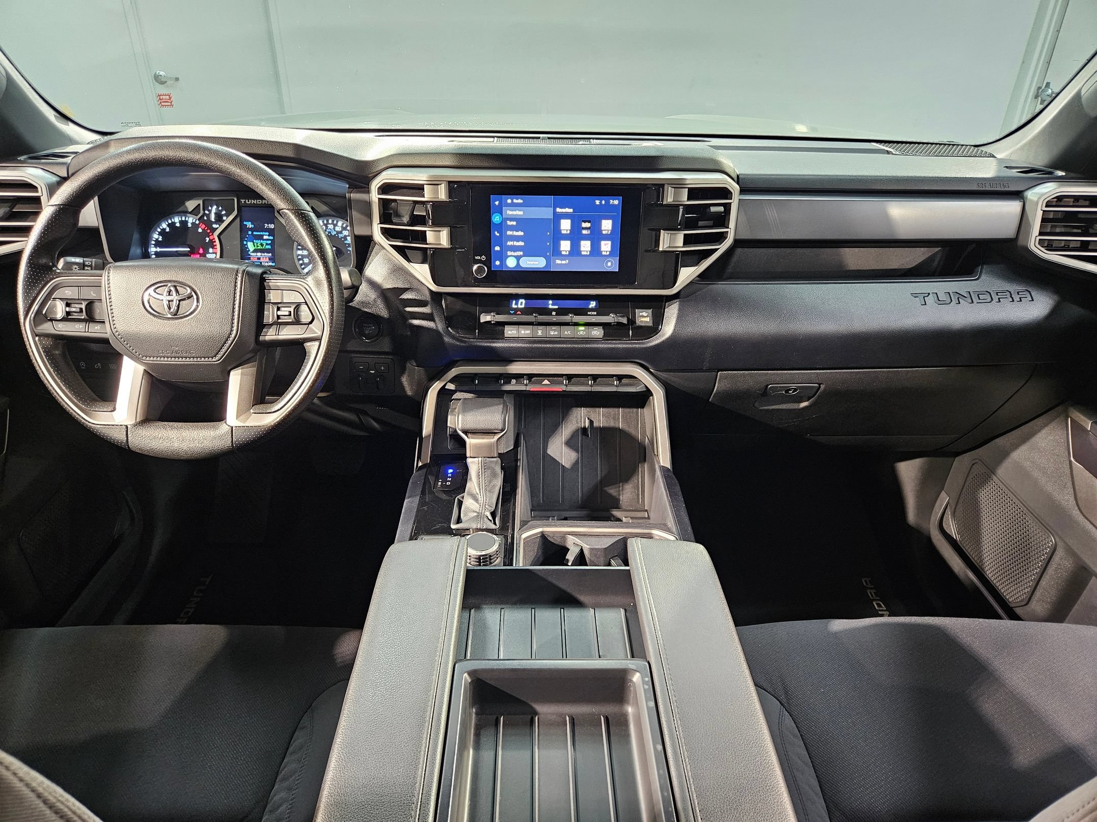 Certified 2025 Toyota Tundra SR5 AWD/4WD image 10