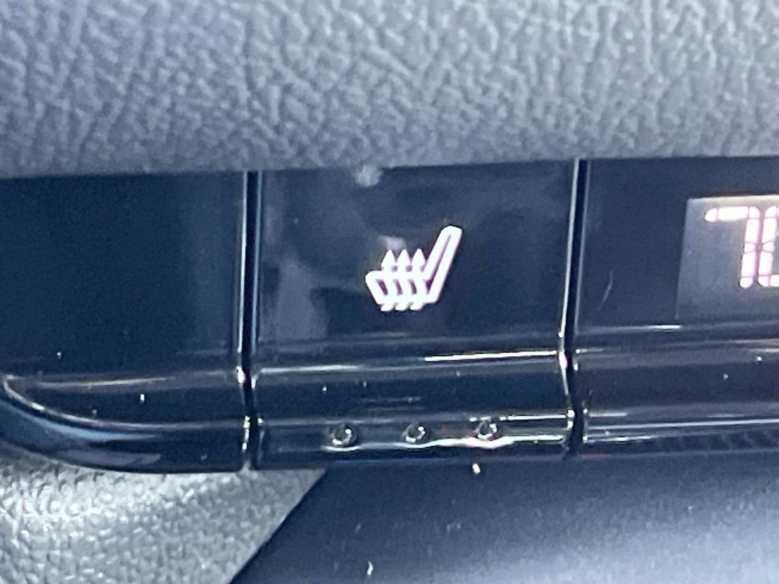 Used 2021 Chevrolet Blazer LT image 35