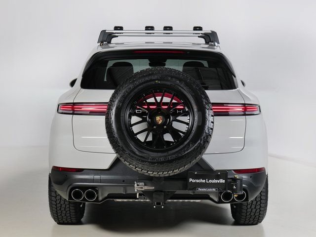 New 2026 Porsche Cayenne AWD/4WD image 10