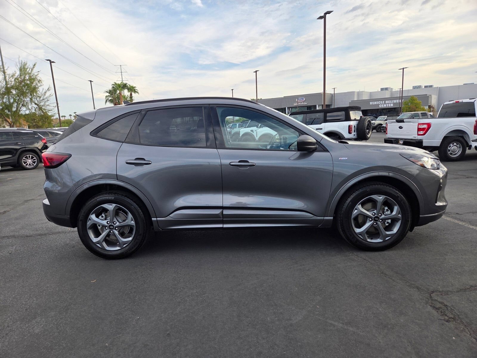 Certified 2023 Ford Escape ST-Line w/ Tech Pack #1 AWD/4WD image 7