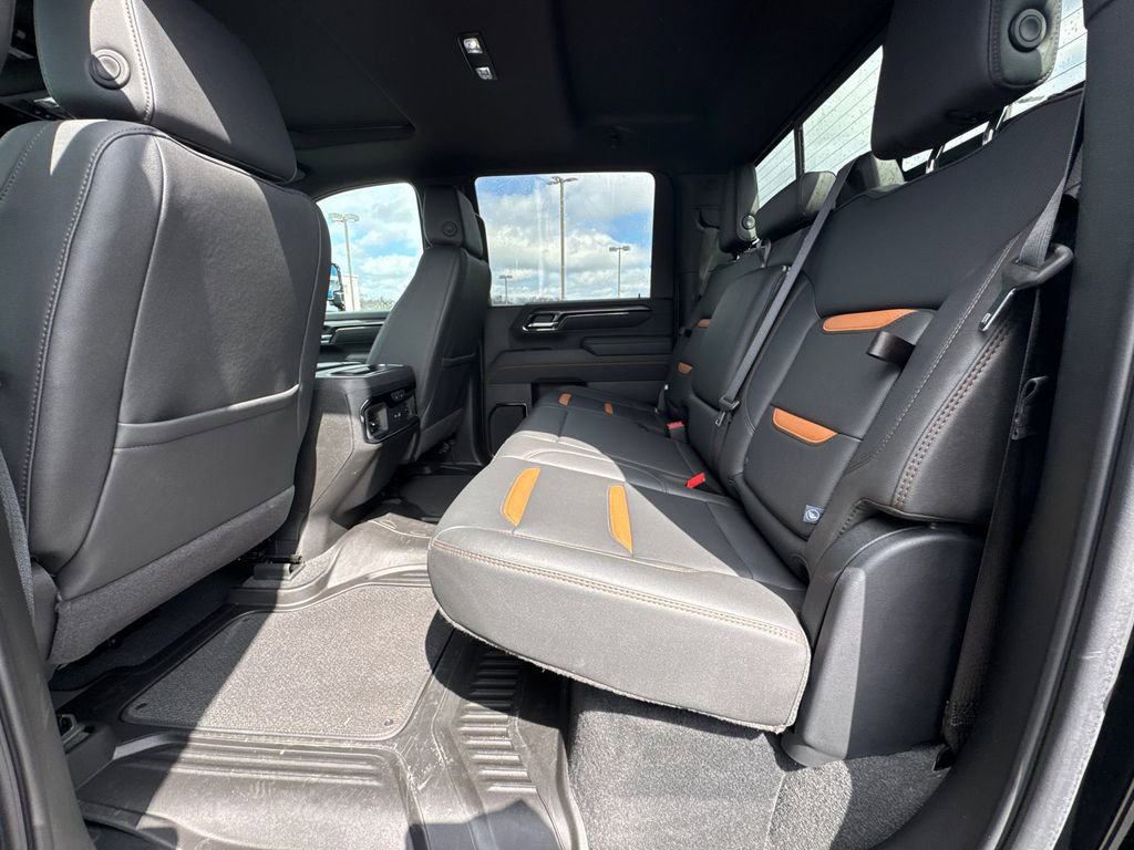 Used 2025 GMC Sierra 2500 AT4 w/ AT4 Preferred Package image 22