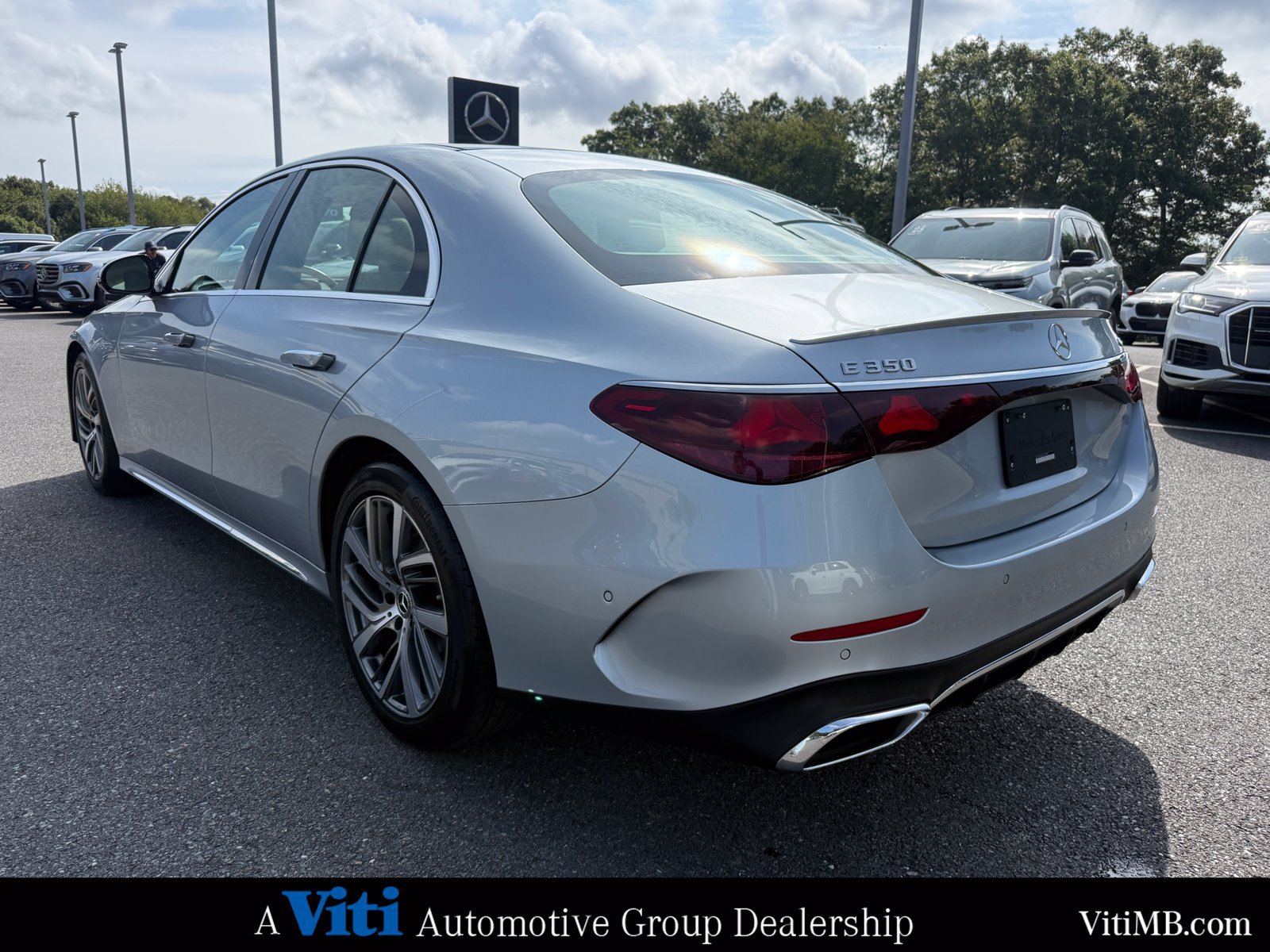 Certified 2025 Mercedes-Benz E 350 4MATIC Sedan image 5