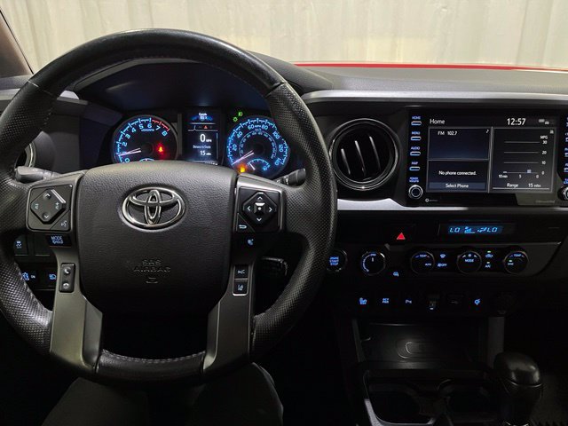 Certified 2021 Toyota Tacoma TRD Off-Road w/ Technology Package AWD/4WD image 21