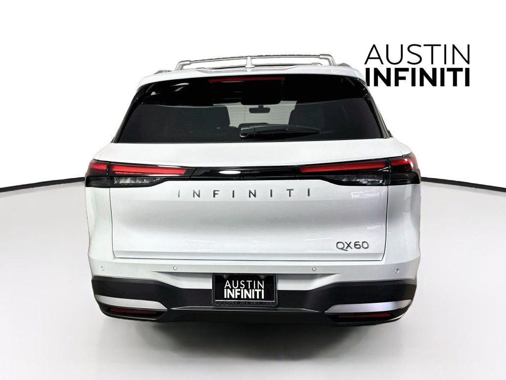 Certified 2027 INFINITI QX60 Luxe w/ Family Package FWD image 9