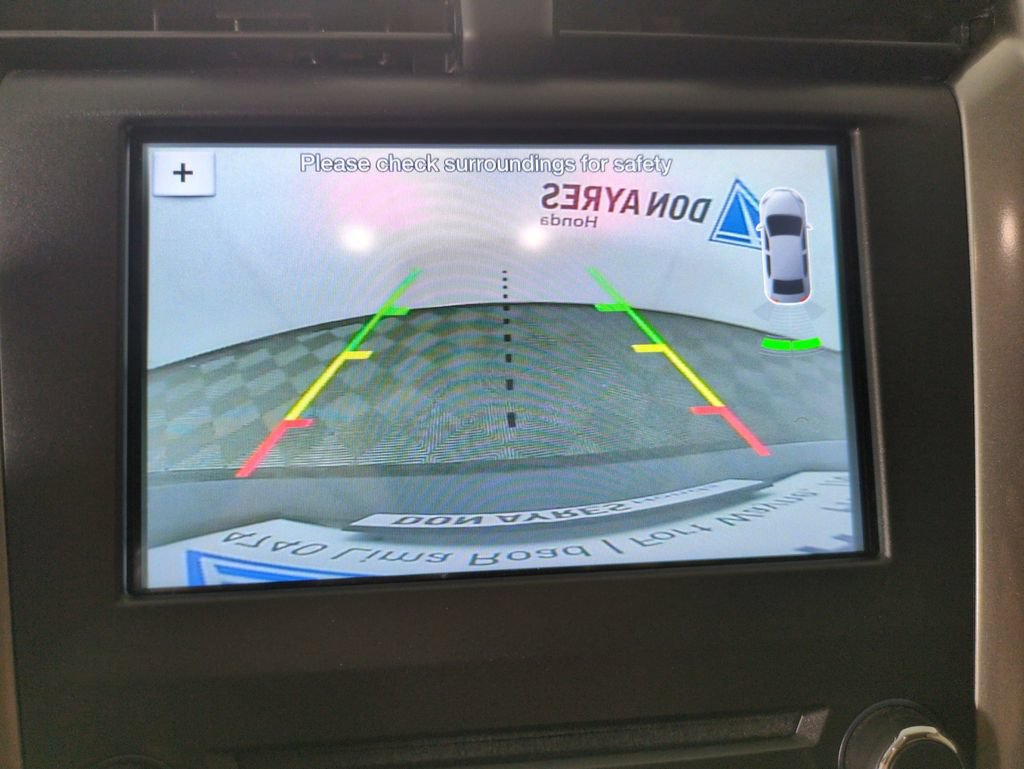Used 2018 Ford Fusion SE w/ Fusion SE Technology Package FWD image 21