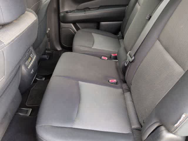 Used 2020 Nissan Pathfinder SV AWD/4WD image 19