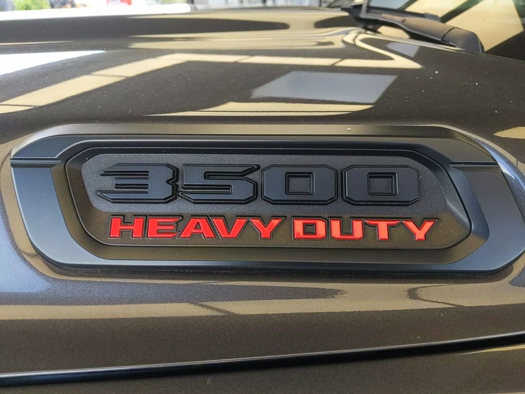 Used 2022 RAM 3500 Limited AWD/4WD image 13