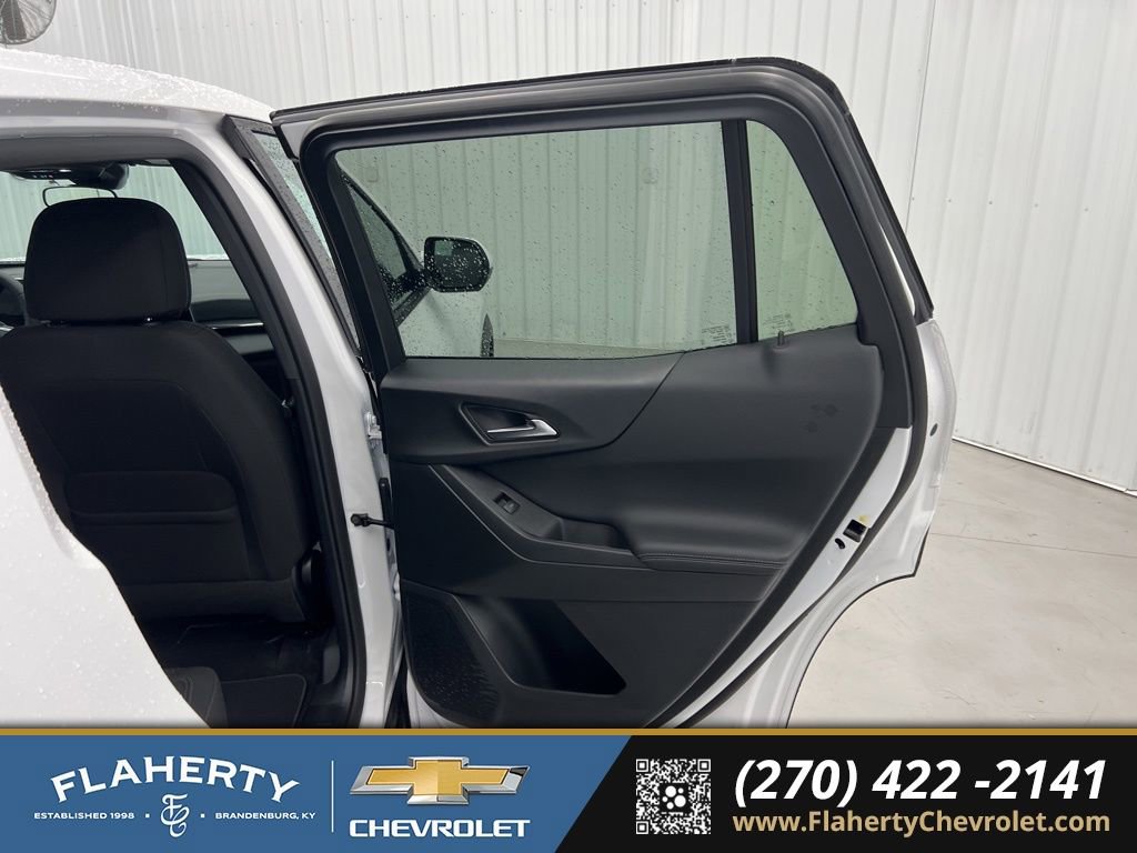 New 2026 Chevrolet Equinox LT image 12