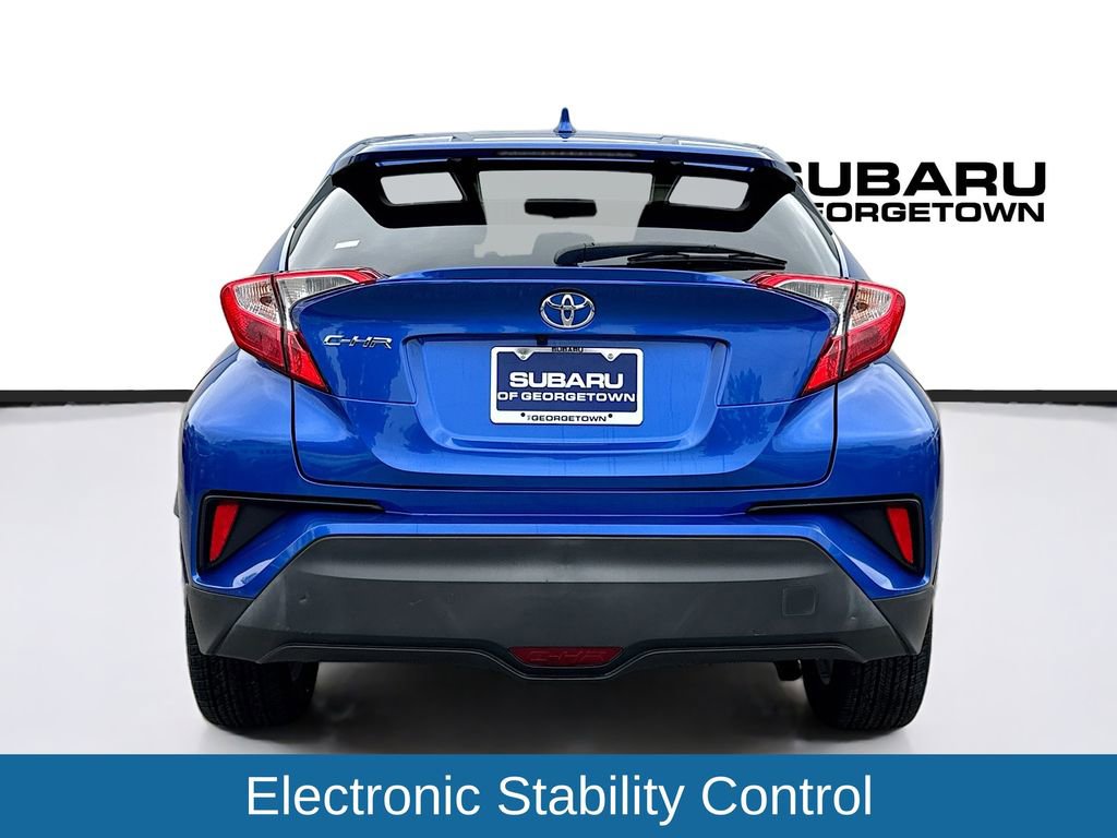 Used 2018 Toyota C-HR XLE FWD image 6