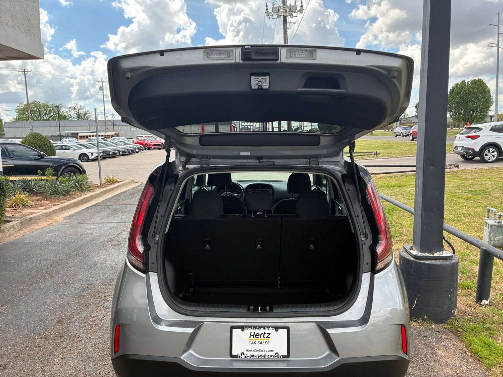 Used 2025 Kia Soul LX w/ LX Technology Package image 29