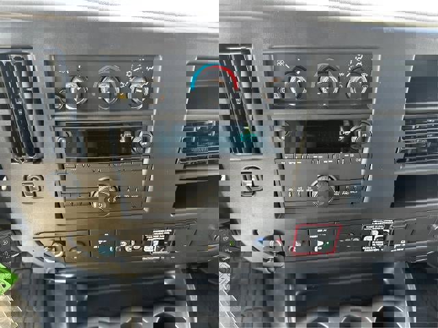 New 2025 GMC Savana 3500 Extended w/ Driver Convenience Package image 19