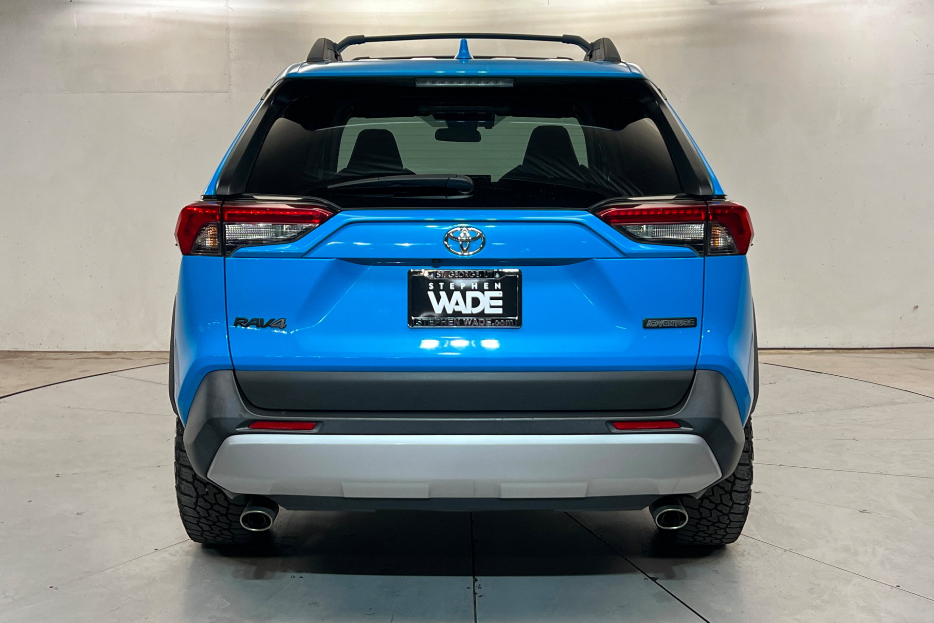 Used 2019 Toyota RAV4 Adventure w/ Cold Weather Package AWD/4WD image 4