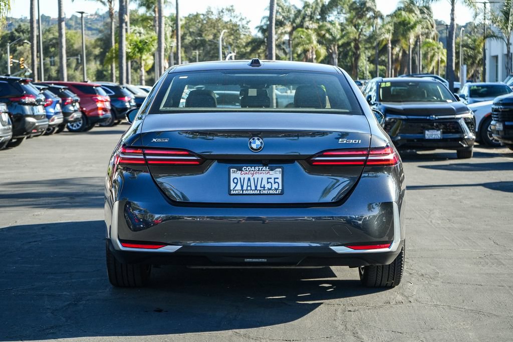 Used 2026 BMW 530i xDrive AWD/4WD image 5