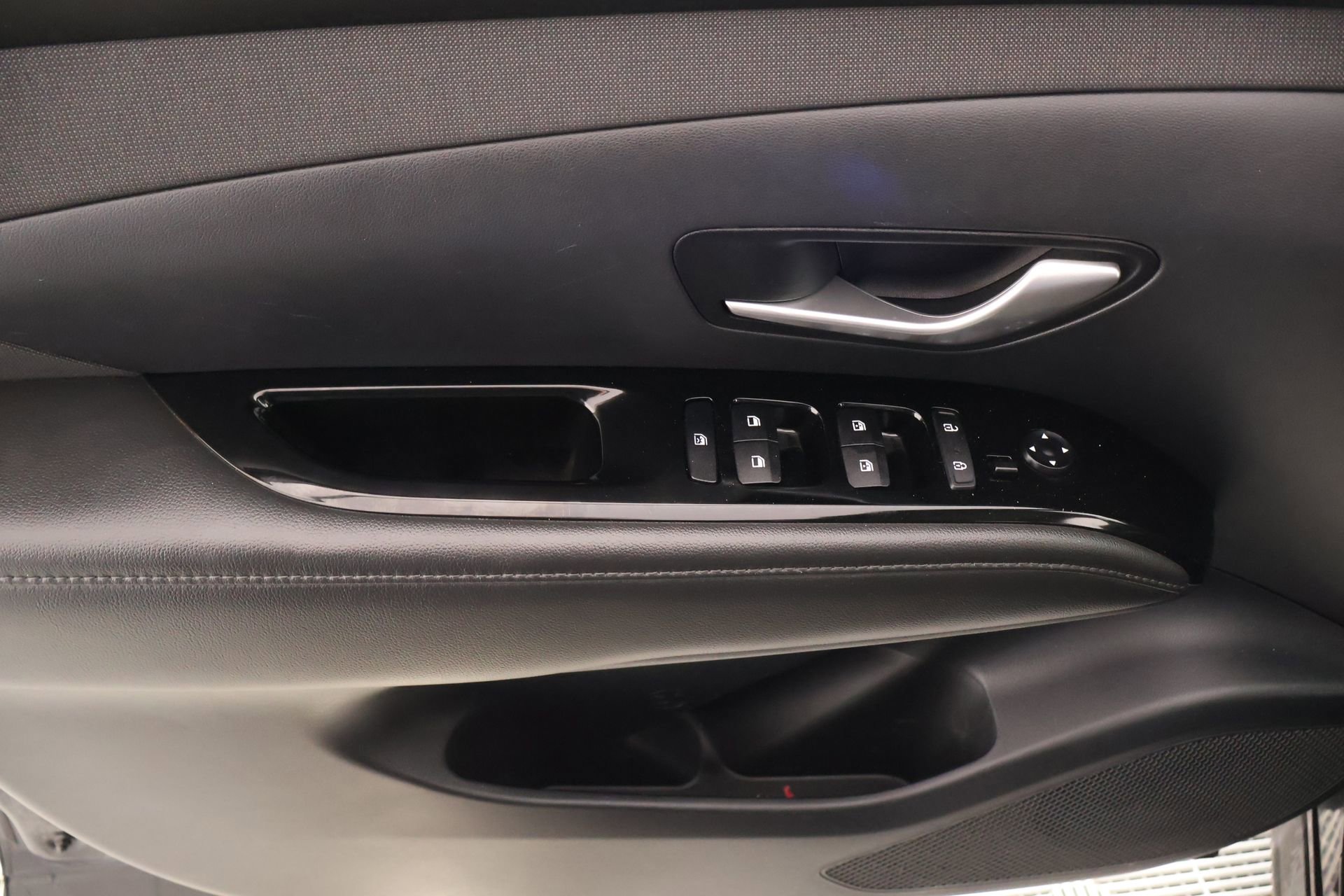 Certified 2022 Hyundai Tucson SEL AWD/4WD image 16