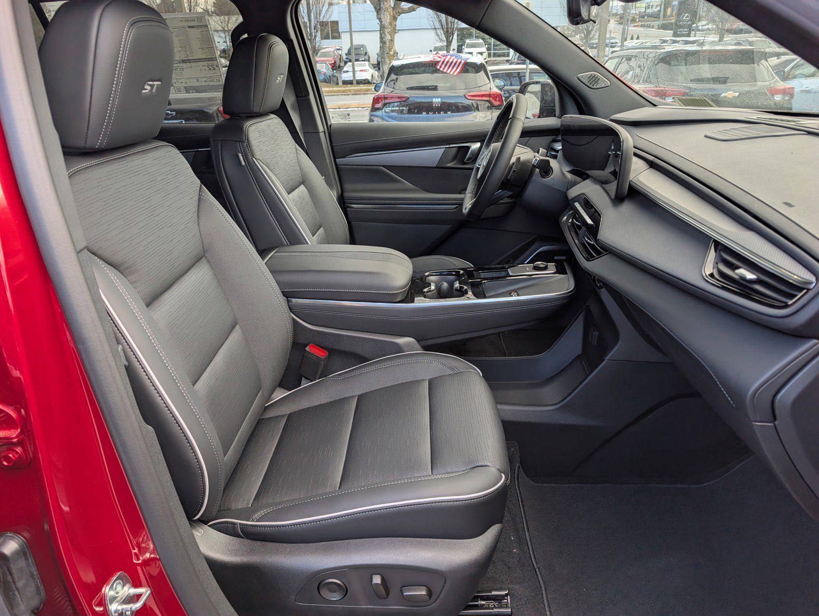 New 2026 Buick Enclave Sport Touring w/ Super Cruise Package image 8