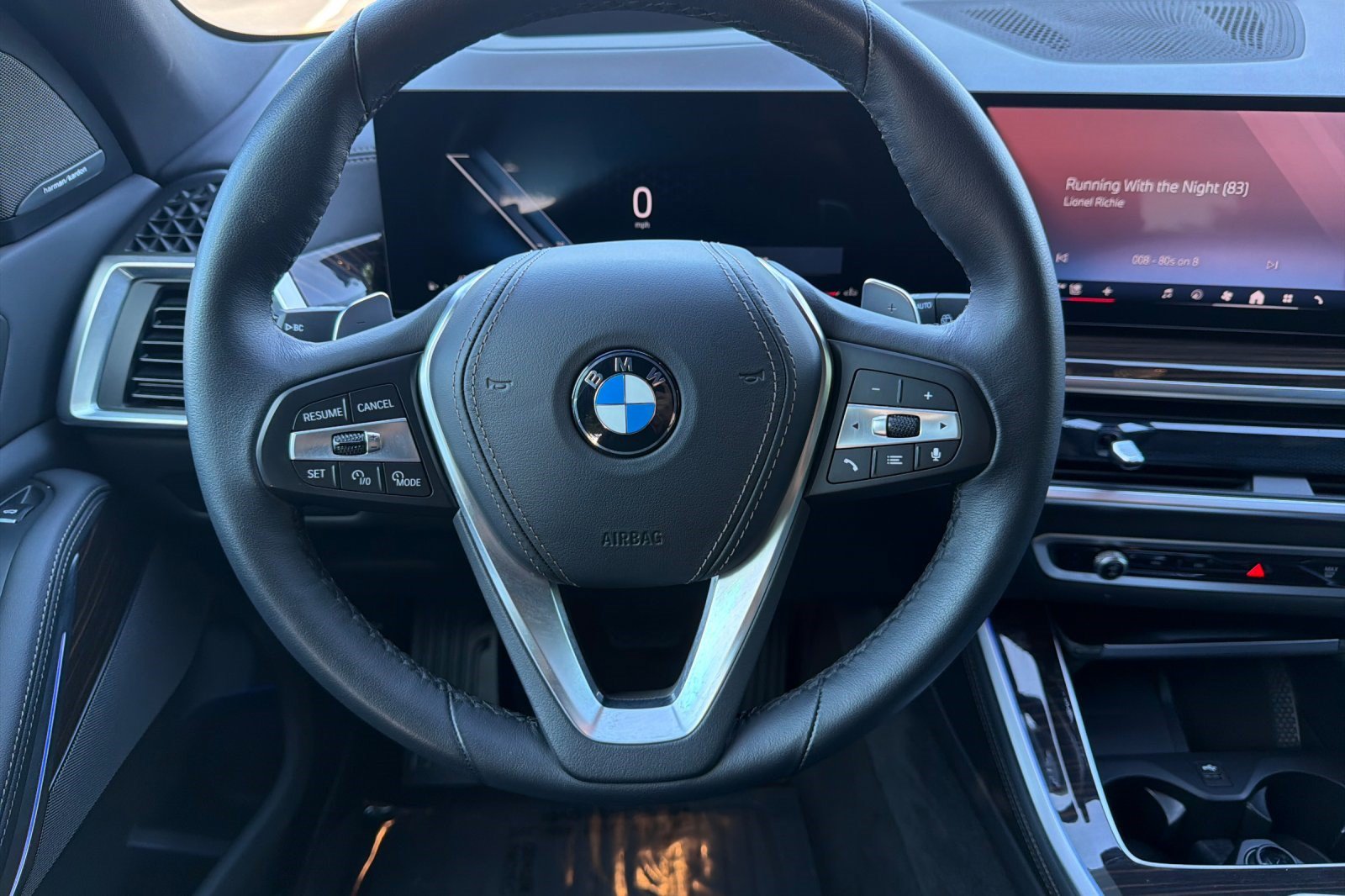 Used 2026 BMW X5 xDrive40i w/ Premium Package AWD/4WD image 18