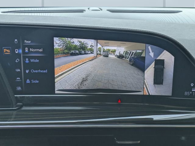 Used 2023 Cadillac Escalade Premium Luxury w/ Performance Package image 24