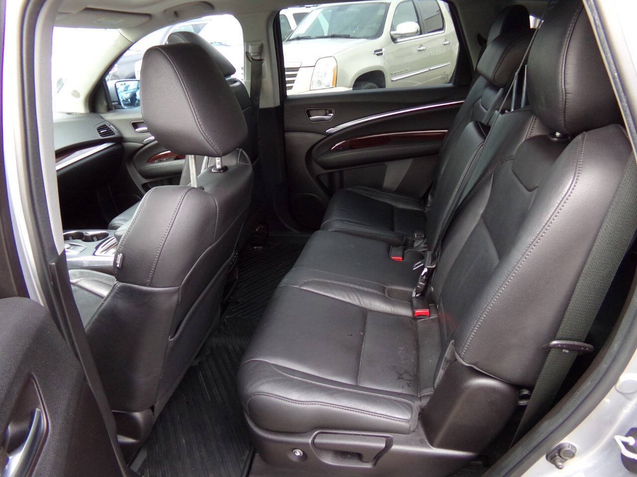 Used 2016 Acura MDX w/ Technology Package AWD/4WD image 13