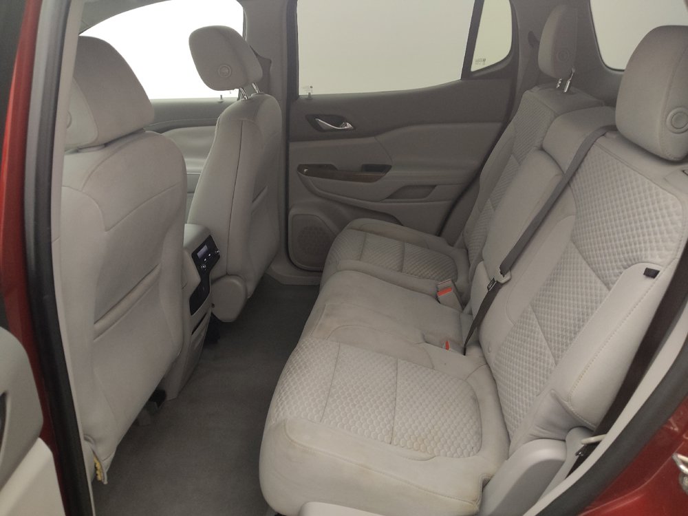 Used 2019 GMC Acadia SLE FWD image 18