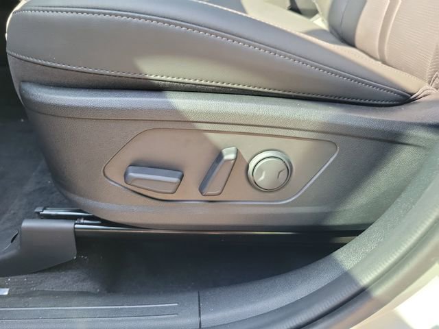 New 2026 Kia Sorento EX w/ EX Premium Package FWD image 16