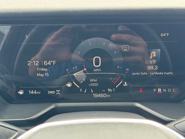 Certified 2025 GMC Acadia Elevation AWD/4WD image 24