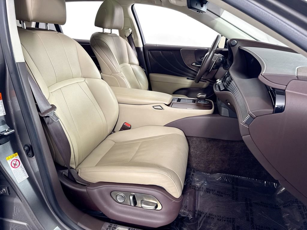 Used 2018 Lexus LS 500 RWD image 36