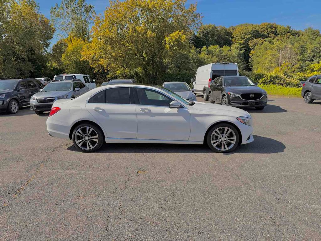 Used 2017 Mercedes-Benz C 300 4MATIC Sedan image 8