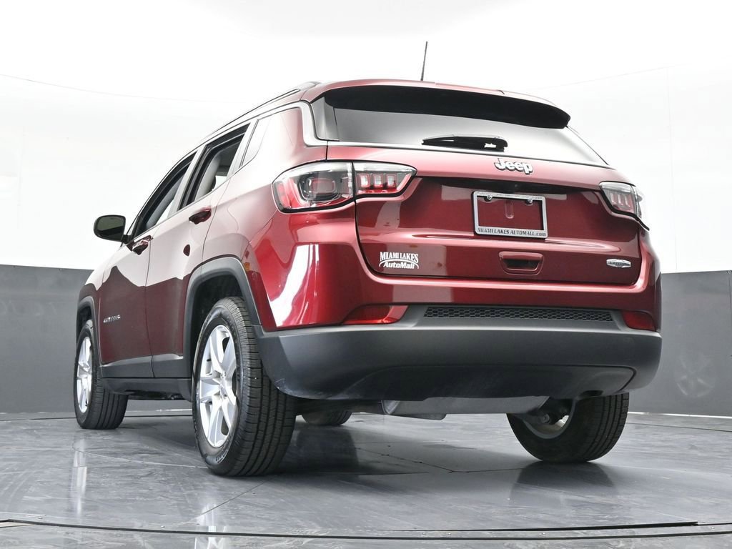 Used 2022 Jeep Compass Latitude w/ Sun and Sound Group image 58