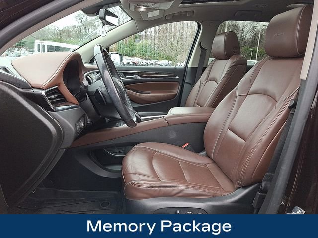 Used 2021 Buick Enclave Avenir w/ Avenir Technology Package image 2