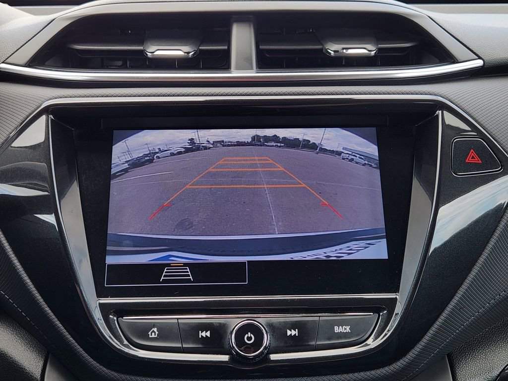 Used 2022 Chevrolet TrailBlazer LT w/ Convenience Package FWD image 24