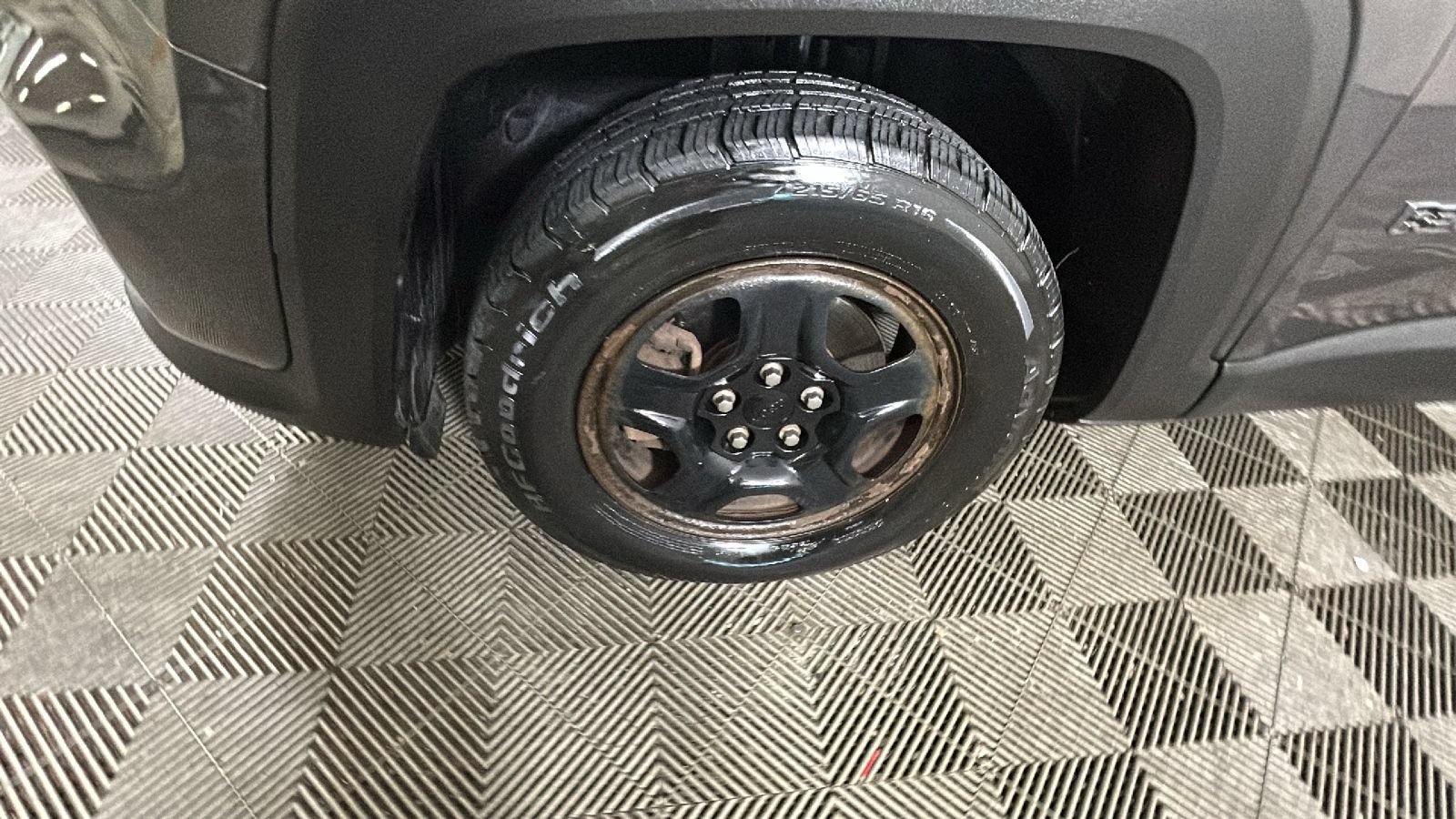 Used 2021 Jeep Renegade Sport FWD image 10