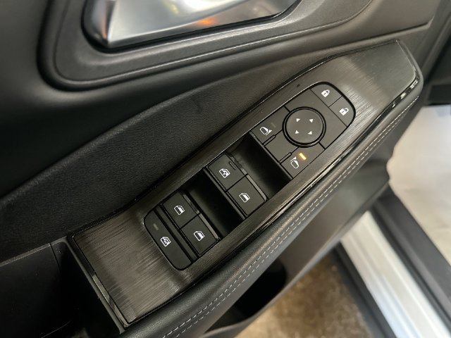Used 2026 Nissan Rogue SV AWD/4WD image 28