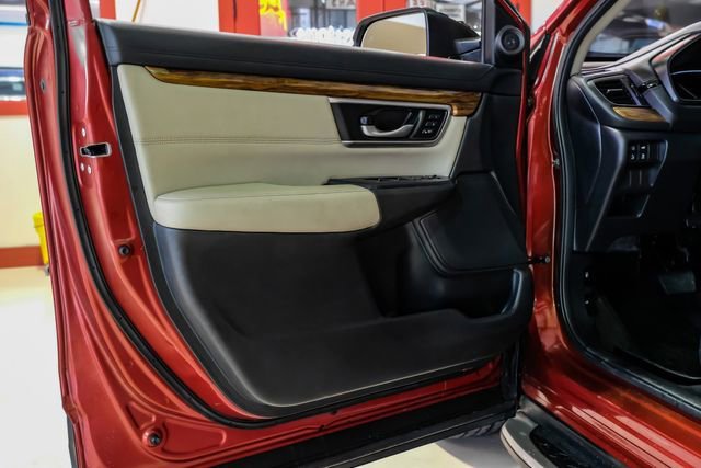 Used 2019 Honda CR-V Touring image 40