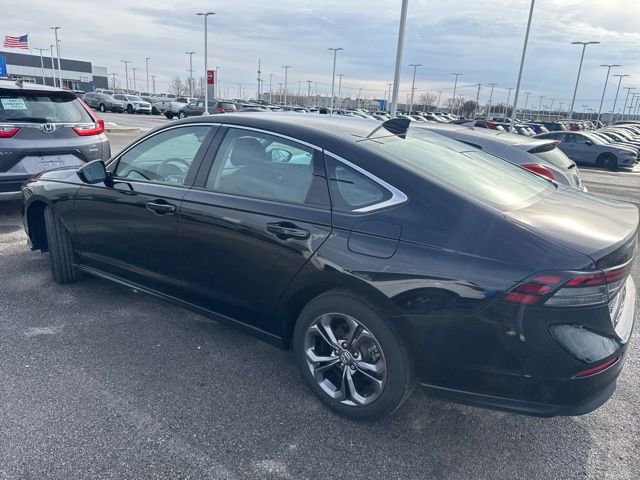 Used 2023 Honda Accord EX image 3