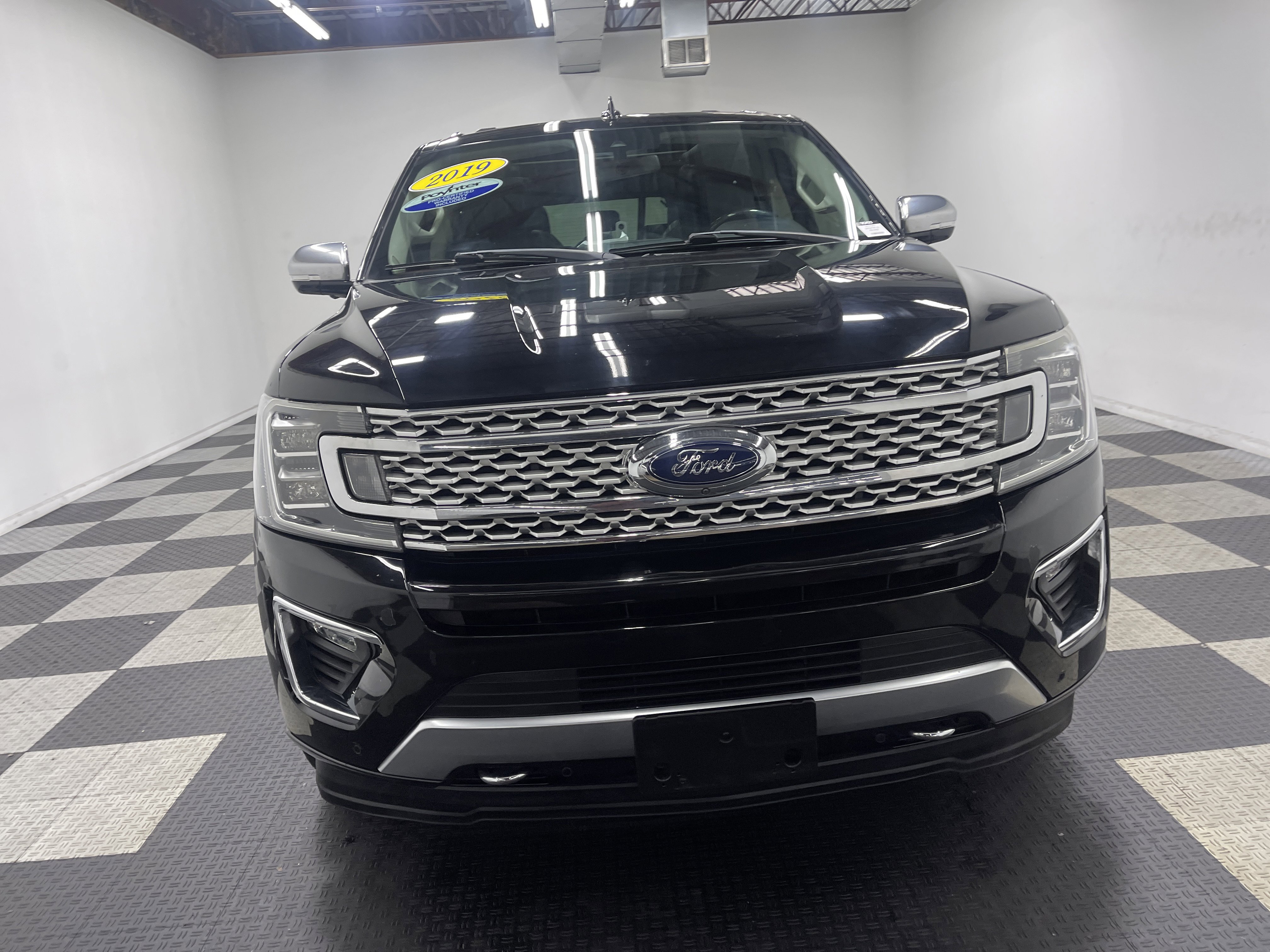 Used 2019 Ford Expedition Max Platinum image 7