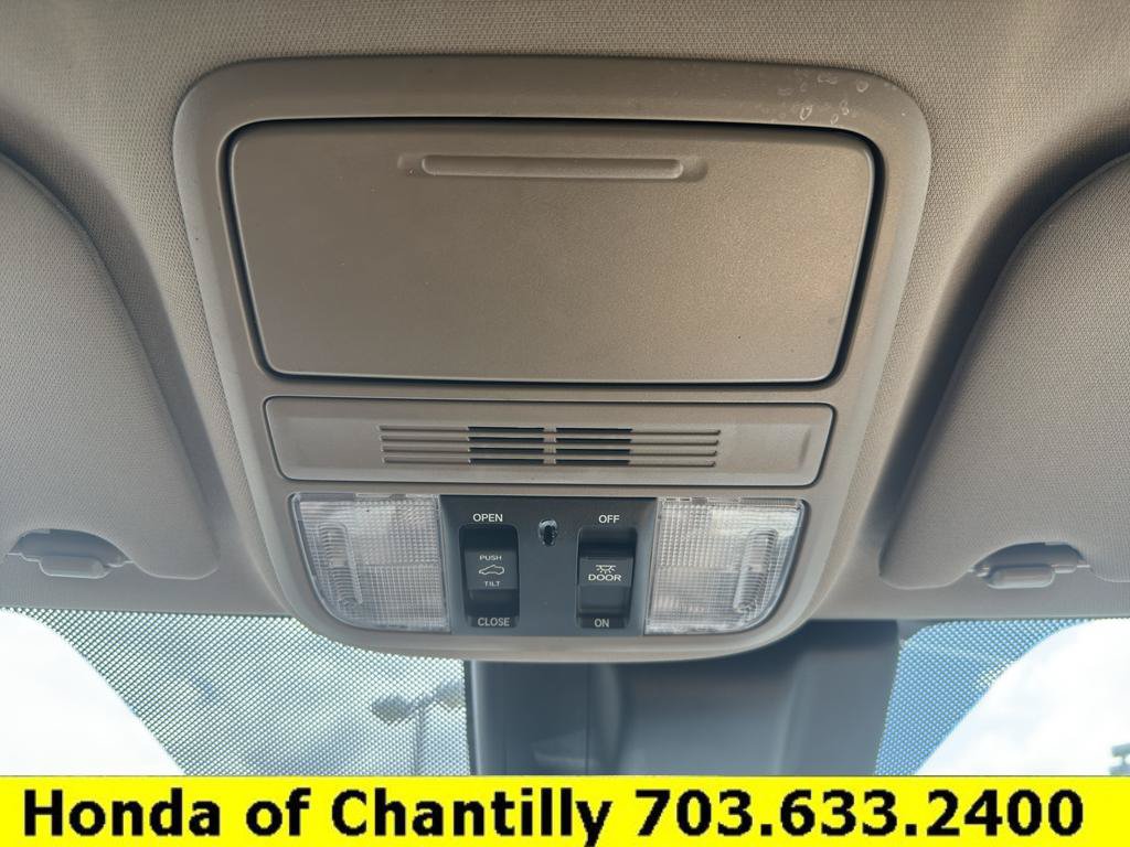Used 2019 Honda Odyssey EX-L image 17