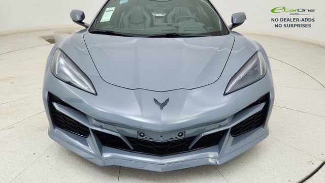 Used 2025 Chevrolet Corvette E-Ray AWD/4WD image 9
