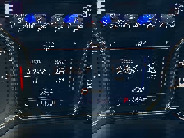 Used 2021 GMC Yukon Denali image 30