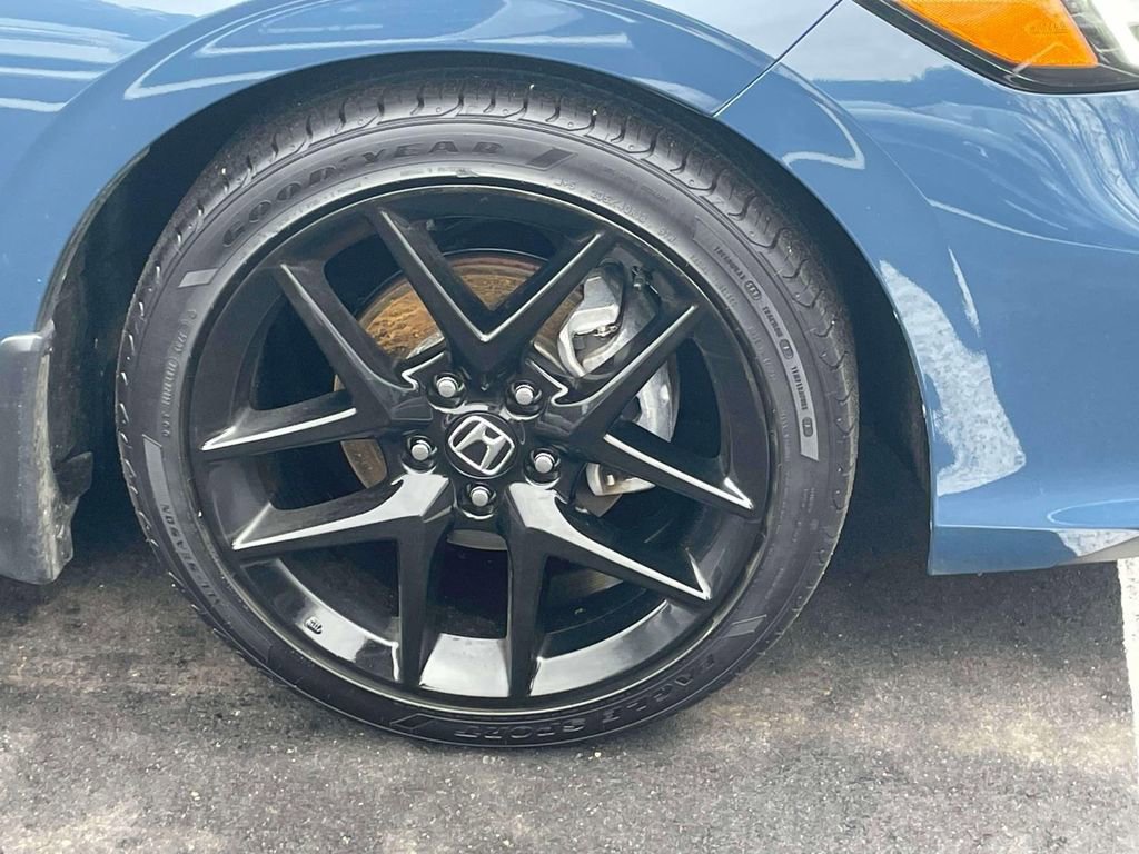 Used 2025 Honda Civic Sport image 8