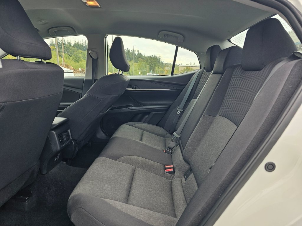 Used 2025 Toyota Camry LE FWD image 18
