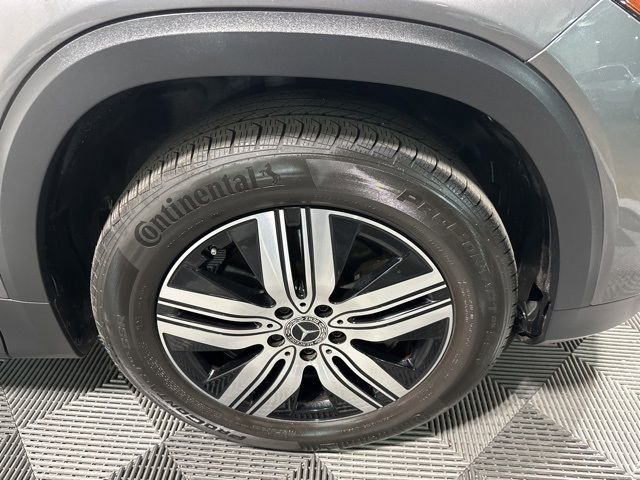 Used 2023 Mercedes-Benz EQB 300 4MATIC image 9