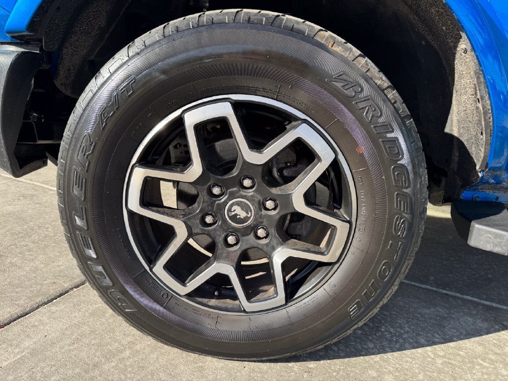 Used 2022 Ford Bronco Outer Banks AWD/4WD image 25
