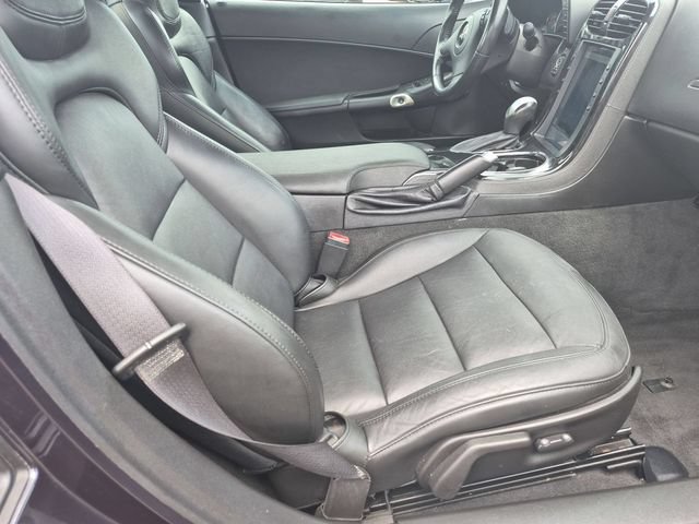 Used 2013 Chevrolet Corvette Convertible RWD image 32