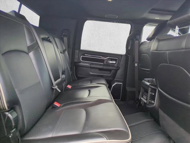 Used 2020 RAM 3500 Laramie w/ Night Edition image 20
