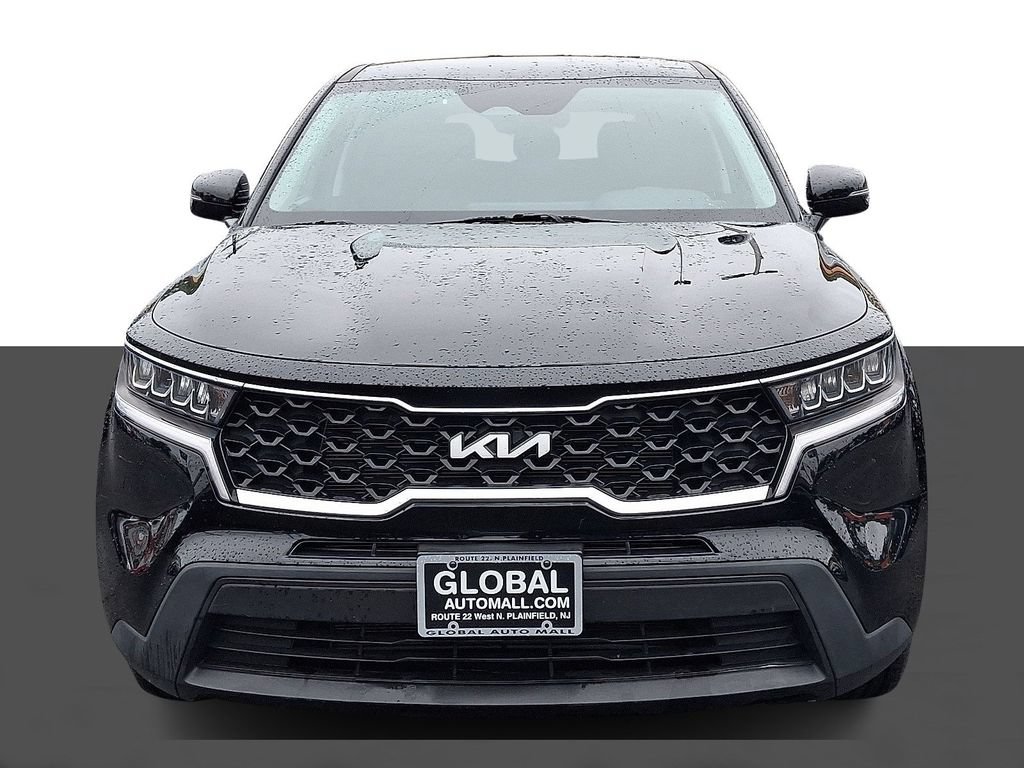 Used 2023 Kia Sorento LX AWD/4WD image 2