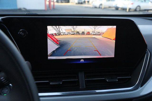 Used 2025 Chevrolet Trax LT image 15