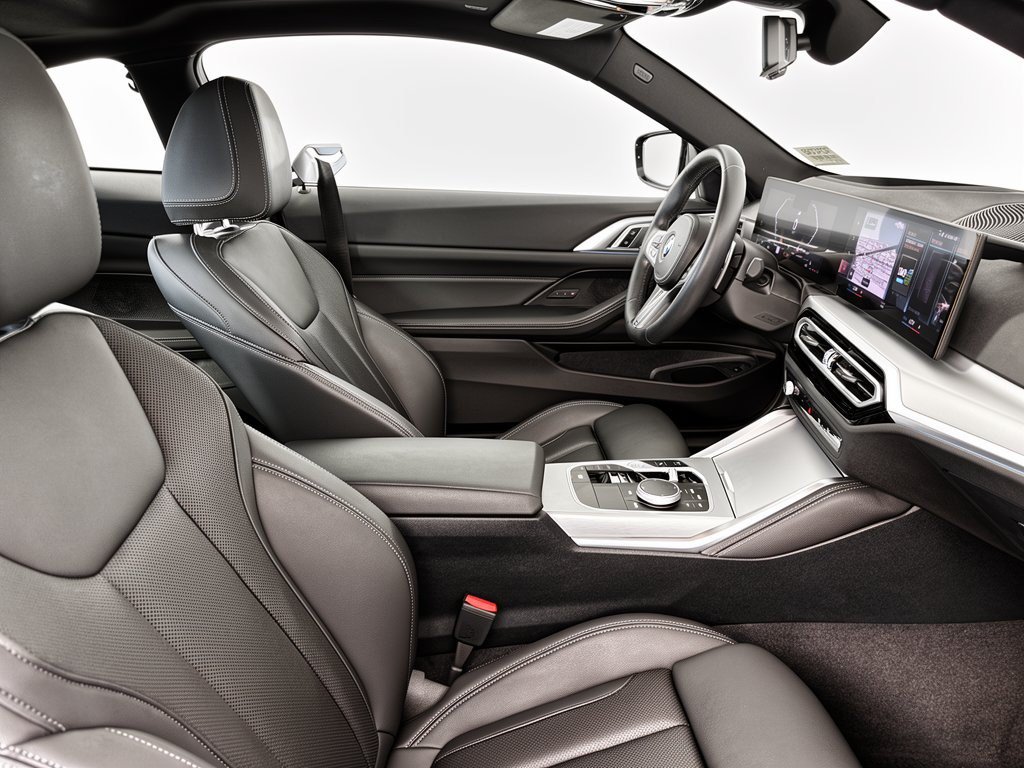 Certified 2024 BMW M440i Coupe w/ Premium Package RWD image 30