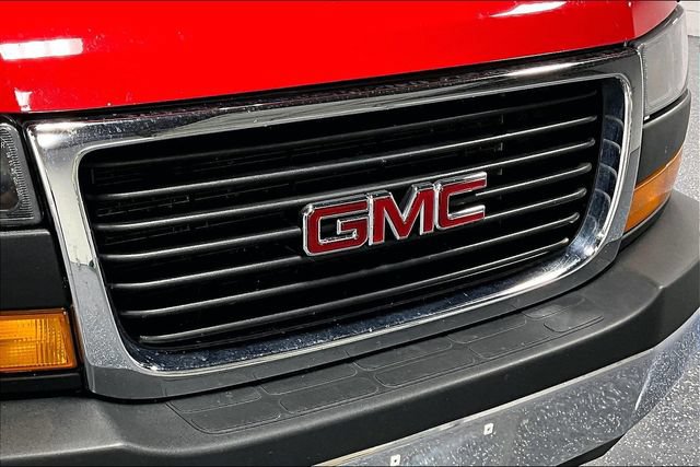 Used 2025 GMC Savana 3500 LT w/ LT Preferred Equipment Group RWD image 24