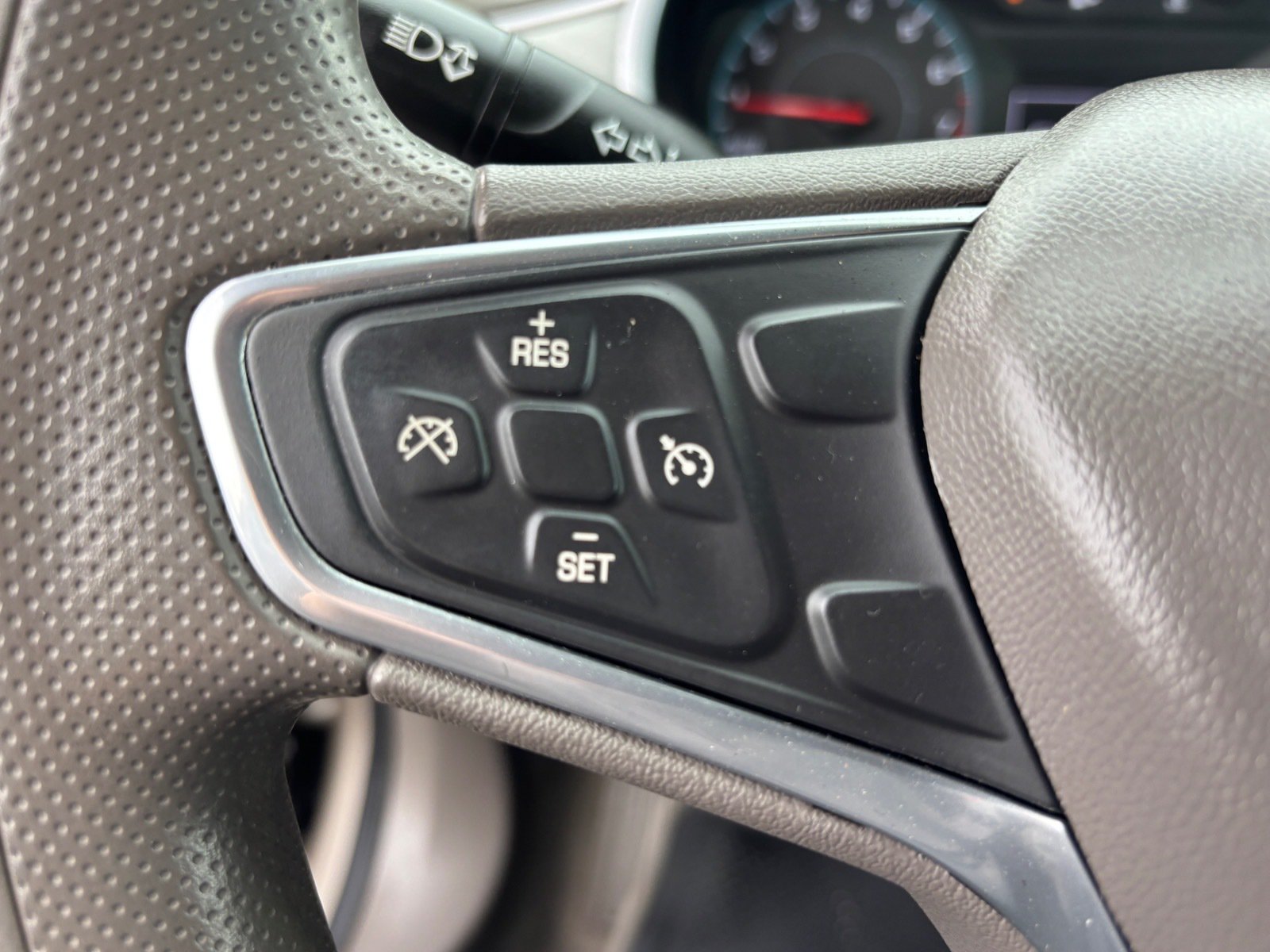 Used 2022 Chevrolet Malibu LT FWD image 22