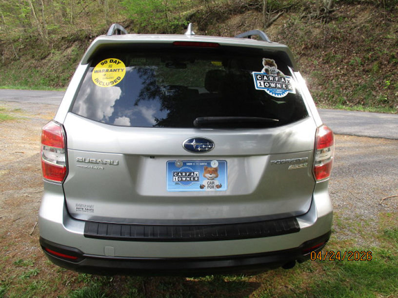 Used 2016 Subaru Forester 2.5i Limited AWD/4WD image 8